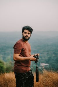 découvrez comment les activités humaines impactent notre environnement, notre société et notre économie. explorez les défis et les opportunités liés à nos interactions avec la nature, et apprenez comment adopter des pratiques durables pour un avenir meilleur.